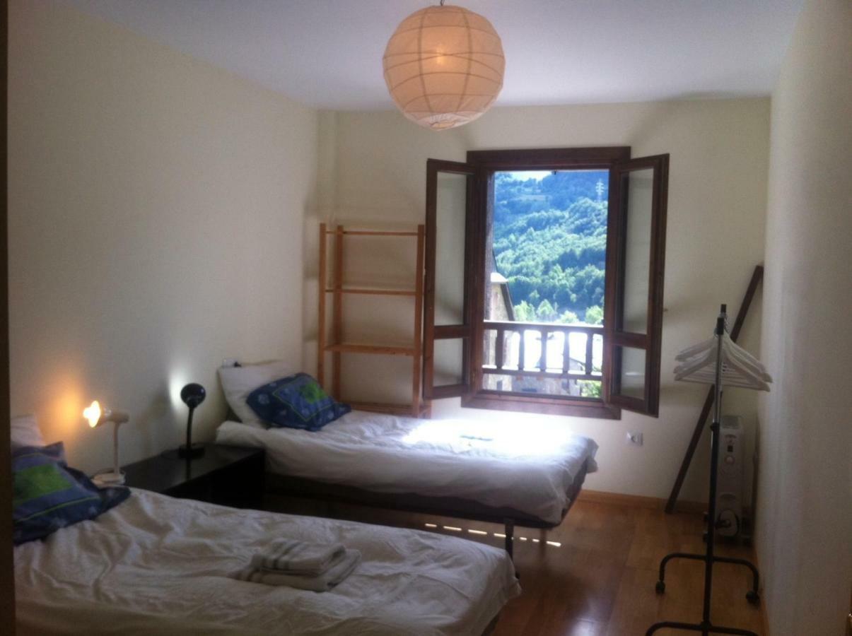 Appartamento Vistas Espectaculares, Wifi Y Parking El Pueyo de Jaca Esterno foto